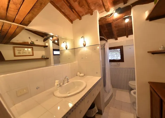 Celle Di Lecchi Padronale